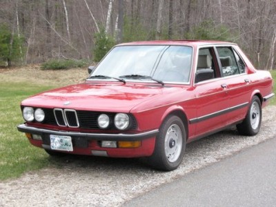 1985_BMW_535i_For_Sale_Left_Front_Quarter.jpg