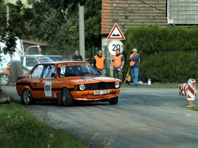BMW-3.jpg
